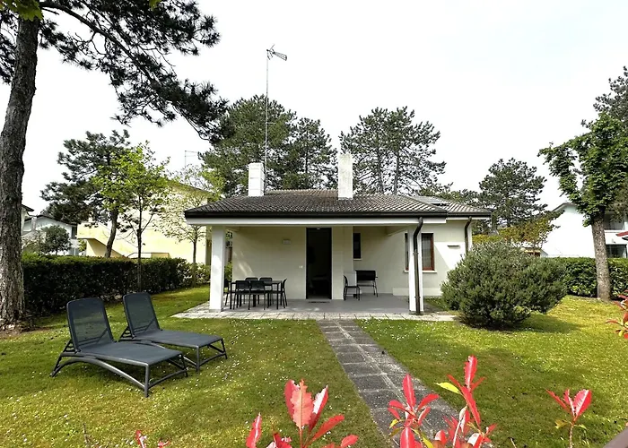 With Shared Pools And Garden Villa *