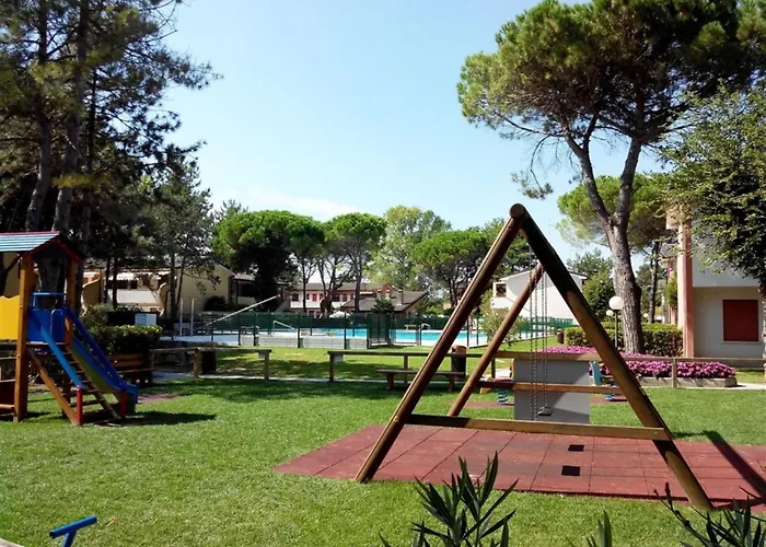 With Shared Pools And Garden * Bibione